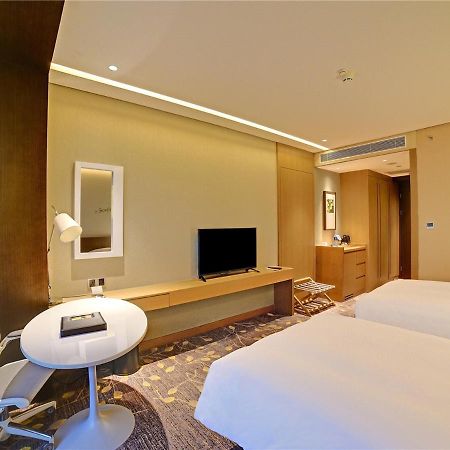 Hilton Garden Inn Fuzhou Cangshan Экстерьер фото